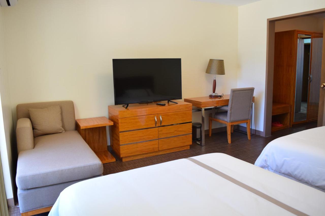 Saipan Beach Hotel Zewnętrze zdjęcie